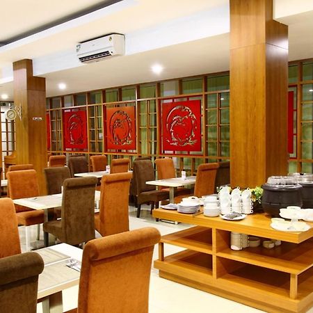 Dragon Inn Kendari Kültér fotó