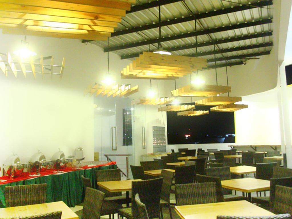 Dragon Inn Kendari Kültér fotó